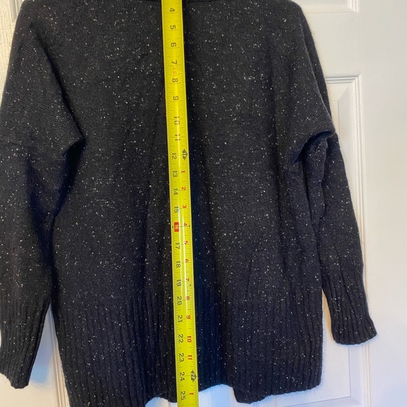 Aritzia long cardigan black - Picture 4 of 4